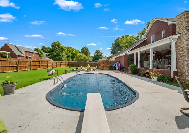 Photo 1 of Single family home for sale at 1322 Tomahawk Trce, Murfreesboro, TN 37129 | MLS# 3546088 | Listing updated on 2026-10-28