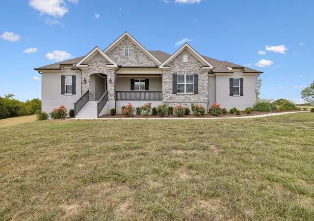 Photo 1 of Single family home for sale at 790 Mt Olivet Rd, Columbia, TN 38401 | MLS# 3546415 | Listing updated on 2026-10-07