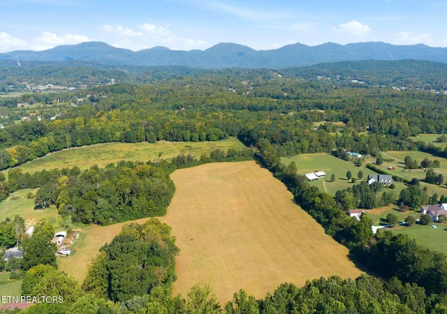 Photo 4 of Sale Pending at 0 Johnson Rd, Oliver Springs, TN 37840 | MLS# 3544617 | Listing updated on 2026-09-13