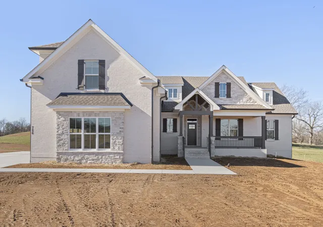 Photo 2 of Single family home for sale at 784 Mt Olivet Rd, Columbia, TN 38401 | MLS# 3546369 | Listing updated on 2026-10-07