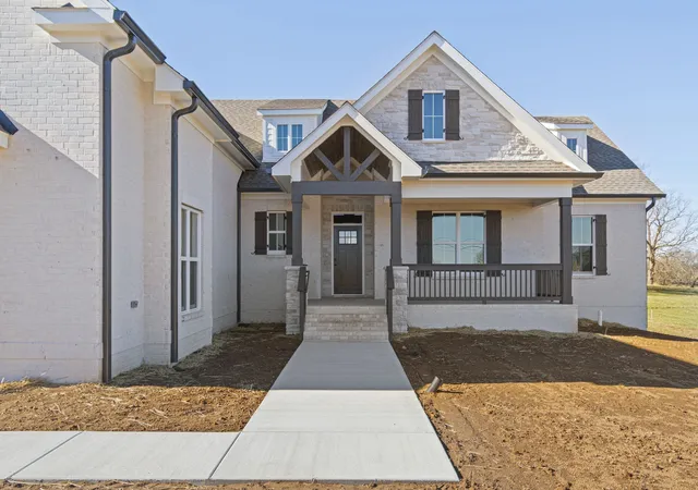 Photo 3 of Single family home for sale at 784 Mt Olivet Rd, Columbia, TN 38401 | MLS# 3546369 | Listing updated on 2026-10-08