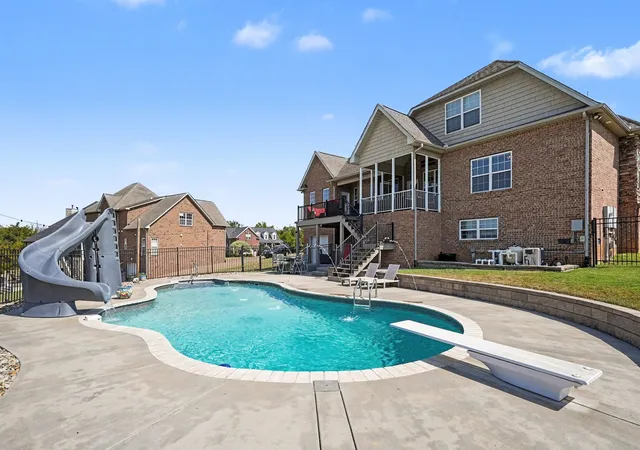 Photo 3 of Single family home for sale at 9119 Brooks Xing, Mount Juliet, TN 37122 | MLS# 3546436 | Listing updated on 2026-10-23