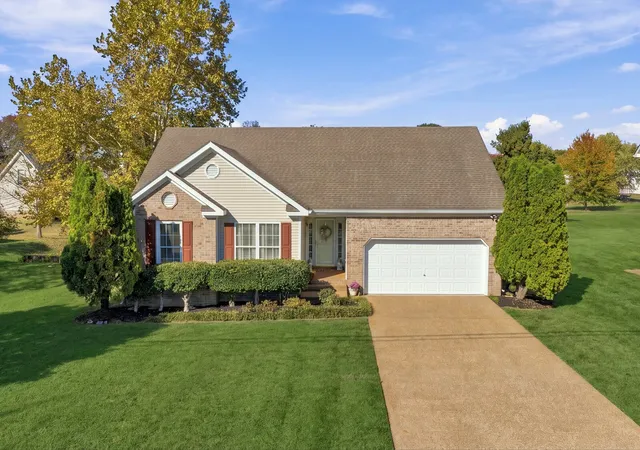 Single family home for sale at 2942 Mercer Ln, Thompsons Station, TN 37179 | MLS# 3547710