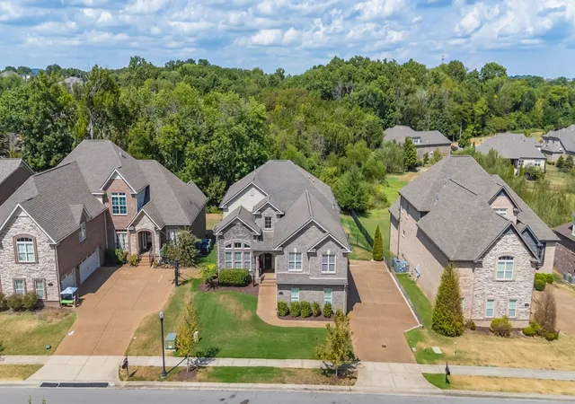 Photo 4 of Single family home for sale at 1592 Eden Rose Pl, Nolensville, TN 37135 | MLS# 3545626 | Listing updated on 2026-10-07