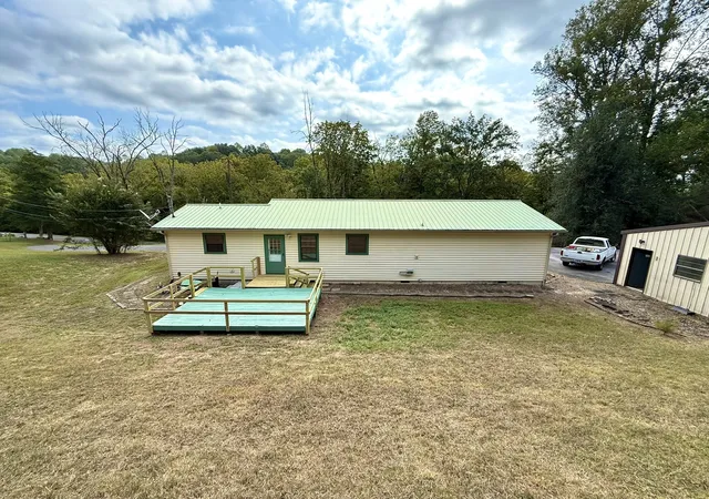 Photo 3 of Single family home for sale at 1927 Hurricane Crk Rd, Lynchburg, TN 37352 | MLS# 3545385 | Listing updated on 2026-09-25
