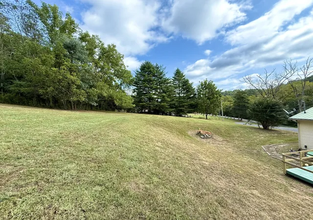 Photo 4 of Single family home for sale at 1927 Hurricane Crk Rd, Lynchburg, TN 37352 | MLS# 3545385 | Listing updated on 2026-09-25