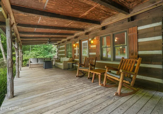 Photo 3 of Single family home for sale at 612 Stonegate Way, Townsend, TN 37882 | MLS# 3544765 | Listing updated on 2026-10-06