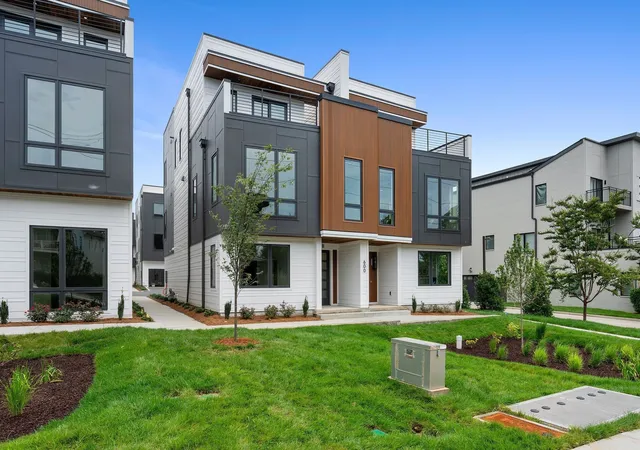 Photo 1 of Sale Pending at 602 Southgate Ave #A, Nashville, TN 37203 | MLS# 3544818 | Listing updated on 2026-10-20