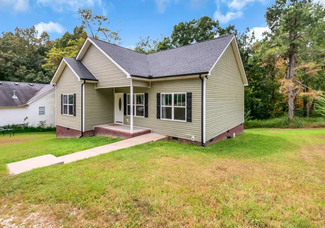 Photo 2 of Single family home for sale at 1505 Bakers Work Rd, Burns, TN 37029 | MLS# 3545983 | Listing updated on 2026-10-09