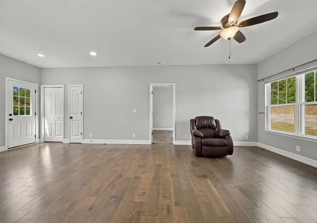 Photo 4 of Single family home for sale at 1505 Bakers Work Rd, Burns, TN 37029 | MLS# 3545983 | Listing updated on 2026-10-09