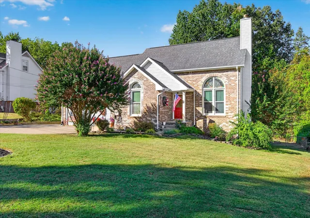 Photo 1 of Single family home for sale at 1110 Rosebrook Dr, Clarksville, TN 37042 | MLS# 3602965 | Listing updated on 2026-10-06