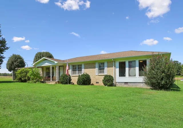 Photo 3 of Single family home for sale at 42 Smith Ln, Flintville, TN 37335 | MLS# 3546324 | Listing updated on 2026-09-12