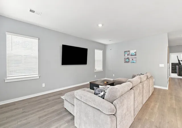 Photo 4 of Townhouse for sale at 351 Greystone Lee Blvd, Smyrna, TN 37167 | MLS# 3592801 | Listing updated on 2026-09-19