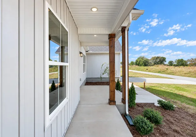 Photo 4 of Single family home for sale at 2864 Smoot Rd, Morrison, TN 37357 | MLS# 3620244 | Listing updated on 2026-10-14