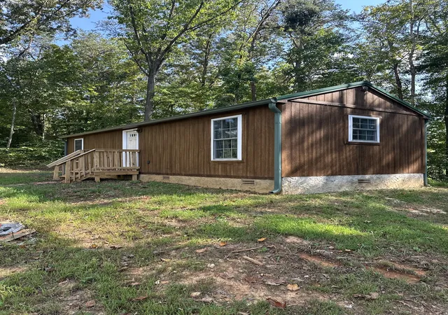 Photo 1 of Single family home for sale at 3004 Pricetown Rd, Whitleyville, TN 38588 | MLS# 3545061 | Listing updated on 2026-09-21