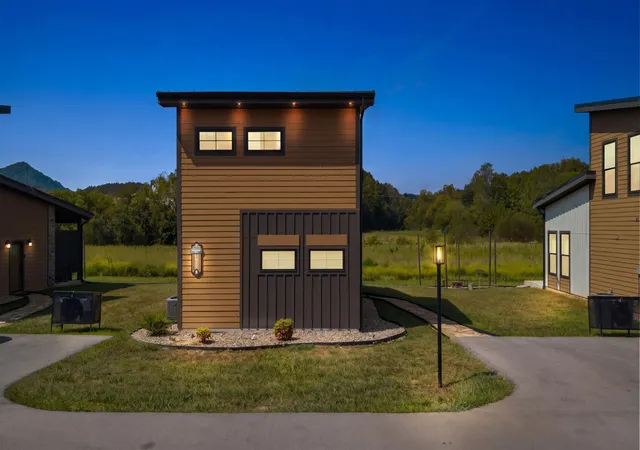 Photo 1 of Single family home for sale at 984 Goose Gap Rd #8, Sevierville, TN 37876 | MLS# 3545065 | Listing updated on 2026-09-30