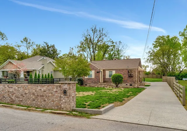 Photo 2 of Single family home for sale at 2544 Stinson Rd, Nashville, TN 37214 | MLS# 3601977 | Listing updated on 2026-10-19