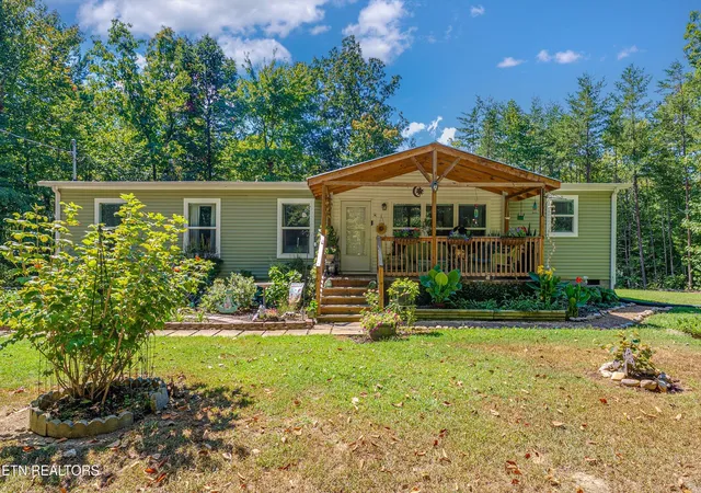 Manufactured home for sale at 3279 Sims Rd, Sevierville, TN 37876 | MLS# 3545074