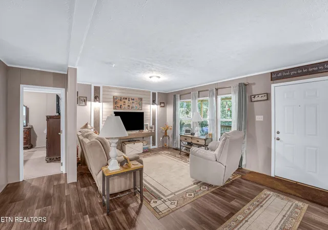Photo 4 of Manufactured home for sale at 3279 Sims Rd, Sevierville, TN 37876 | MLS# 3545074 | Listing updated on 2026-09-22