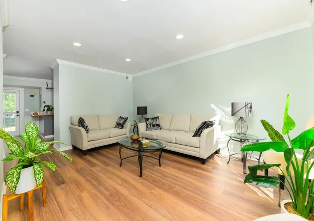Photo 3 of Townhouse for sale at 1011 Murfreesboro Rd #J2, Franklin, TN 37064 | MLS# 3601814 | Listing updated on 2026-10-26