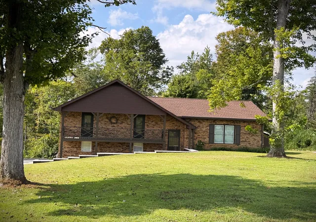 Photo 2 of Single family home for sale at 2239 Hilham Hwy, Livingston, TN 38570 | MLS# 3546085 | Listing updated on 2026-09-22