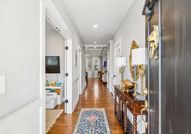 Photo 4 of Single family home for sale at 435 Westboro Dr, Nashville, TN 37209 | MLS# 3545130 | Listing updated on 2026-09-30