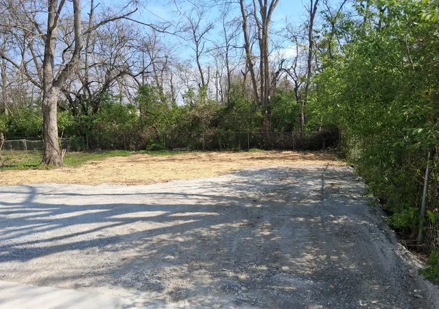 Photo 2 of Single family home for sale at 3318 Olsen Ln NW, Nashville, TN 37218 | MLS# 3546527 | Listing updated on 2026-10-06