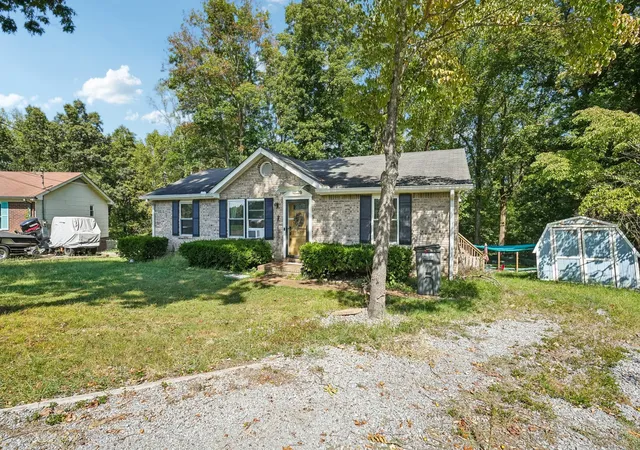 Photo 2 of Single family home for sale at 1807 Winding Way Dr, White House, TN 37188 | MLS# 3546811 | Listing updated on 2026-10-03