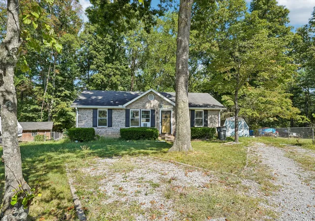 Photo 3 of Single family home for sale at 1807 Winding Way Dr, White House, TN 37188 | MLS# 3546811 | Listing updated on 2026-10-03