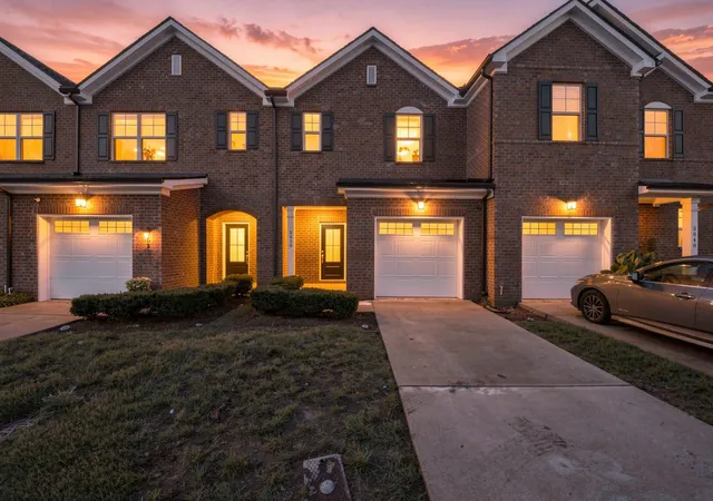 Photo 2 of Townhouse for sale at 3050 Duvall Dr, Gallatin, TN 37066 | MLS# 3545453 | Listing updated on 2026-10-08