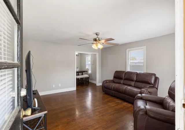 Photo 3 of Single family home for sale at 626 Cedar St, Lewisburg, TN 37091 | MLS# 3599398 | Listing updated on 2026-09-25