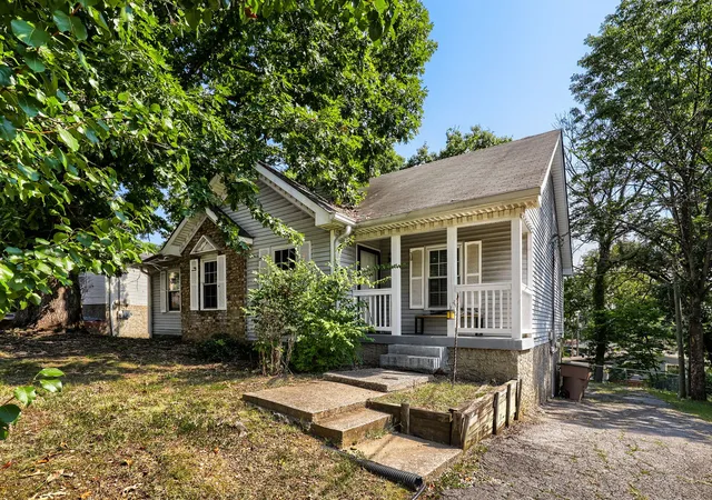 Photo 2 of Single family home for sale at 112 Cedarmont Cir, Nashville, TN 37211 | MLS# 3547901 | Listing updated on 2026-09-16