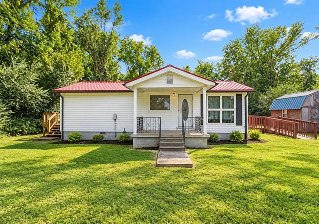 Photo 1 of Single family home for sale at 222 College St, Burns, TN 37029 | MLS# 3546435 | Listing updated on 2026-09-23