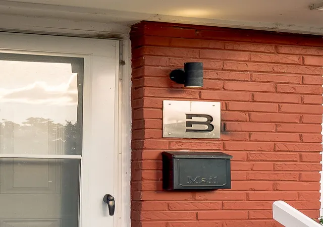 Photo 3 of Townhouse for sale at 611 Boscobel St #Unit B, Nashville, TN 37206 | MLS# 3546274 | Listing updated on 2026-09-24