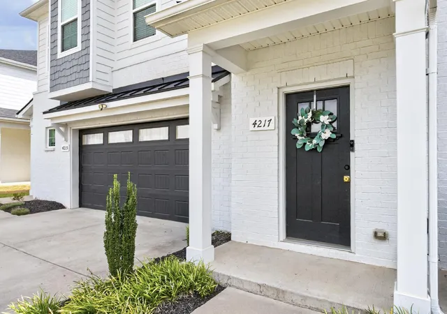 Photo 3 of Sale Pending at 4217 Sarazen Ln, Murfreesboro, TN 37127 | MLS# 3545762 | Listing updated on 2026-10-01