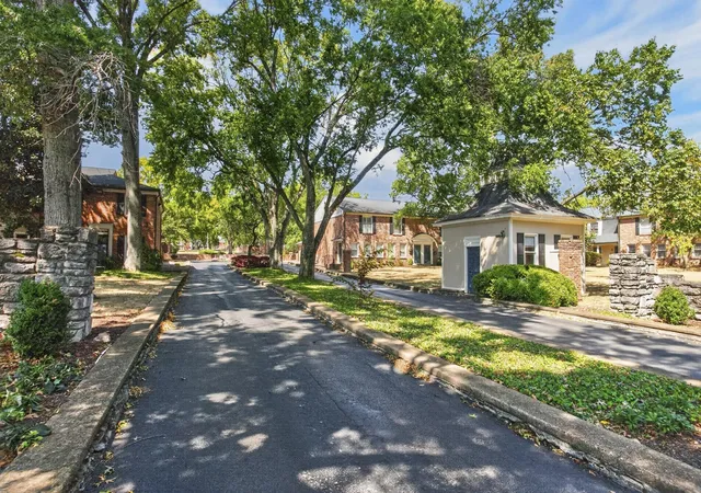 Photo 32 of Condo for sale at 5025 Hillsboro Pike #18G, Nashville, TN 37215 | MLS# 3547792 | Listing updated on 2026-10-06