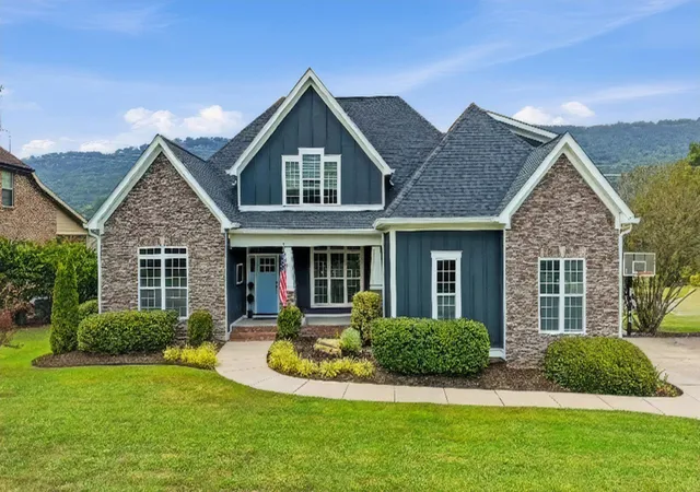 Photo 1 of Single family home for sale at 1227 Saddlebrook Dr, Chattanooga, TN 37405 | MLS# 3545544 | Listing updated on 2026-09-15