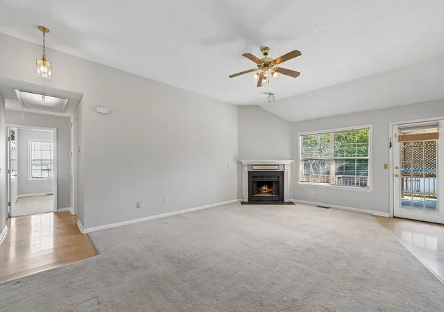 Photo 3 of Sale Pending at 241 Heritage Cir E, La Vergne, TN 37086 | MLS# 3547972 | Listing updated on 2026-09-16