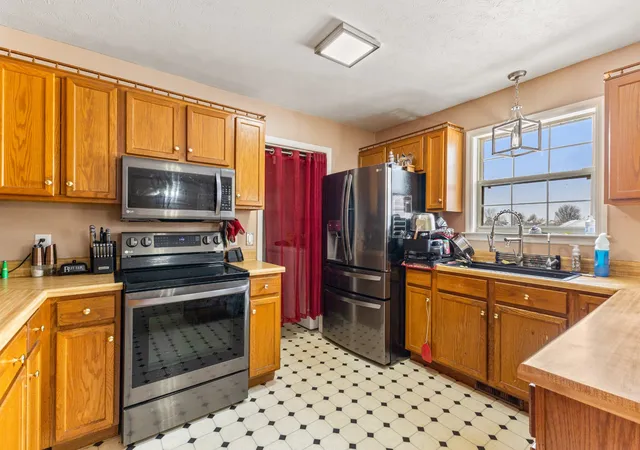 Photo 4 of Single family home for sale at 7402 Old Clarksville Pike, Joelton, TN 37080 | MLS# 3545893 | Listing updated on 2026-10-02