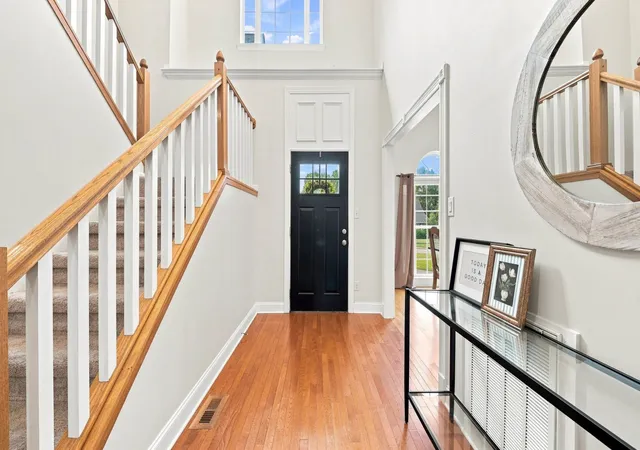 Photo 3 of Single family home for sale at 10558 Daffodil Cir, Soddy Daisy, TN 37379 | MLS# 3545690 | Listing updated on 2026-09-14