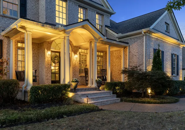 Photo 3 of Single family home for sale at 9407 Big Horn Rdg, Brentwood, TN 37027 | MLS# 3593714 | Listing updated on 2026-10-23