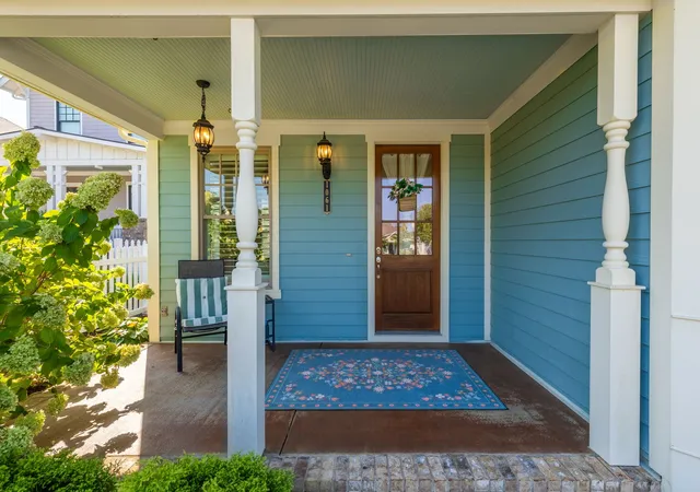 Photo 3 of Single family home for sale at 1061 Rochelle Ave, Thompsons Station, TN 37179 | MLS# 3546321 | Listing updated on 2026-10-03