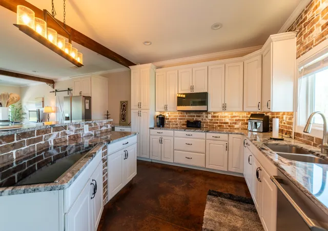 Photo 1 of Single family home for sale at 202 Rocky Dr, Dickson, TN 37055 | MLS# 3546428 | Listing updated on 2026-09-15