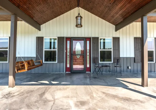 Photo 1 of Single family home for sale at 202 Rocky Dr, Dickson, TN 37055 | MLS# 3546428 | Listing updated on 2026-09-28