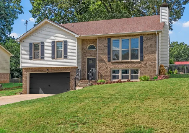 Photo 1 of Single family home for sale at 2161 Amadeus Dr, Clarksville, TN 37040 | MLS# 3546796 | Listing updated on 2026-10-07