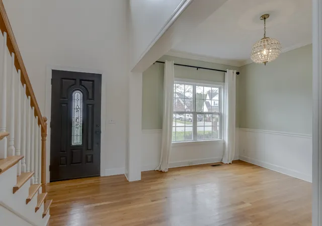 Photo 3 of Single family home for sale at 2167 Oak Hl Dr, Murfreesboro, TN 37130 | MLS# 3545984 | Listing updated on 2026-09-20