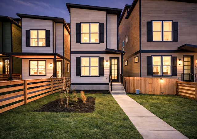 Photo 1 of Single family home for sale at 800 45th Avenue N, Nashville, TN 37209 | MLS# 3545796 | Listing updated on 2026-10-25