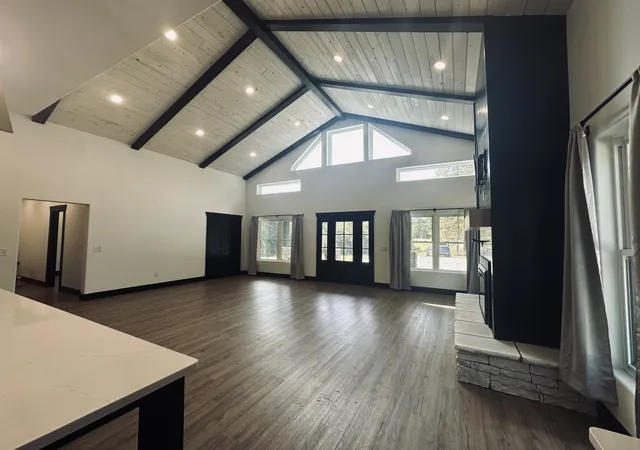 Photo 3 of Single family home for sale at 3145 Highway 231, Erin, TN 37061 | MLS# 3545910 | Listing updated on 2026-10-20