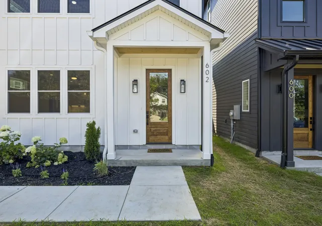 Photo 3 of Single family home for sale at 602 James Ave, Nashville, TN 37209 | MLS# 3547749 | Listing updated on 2026-09-30