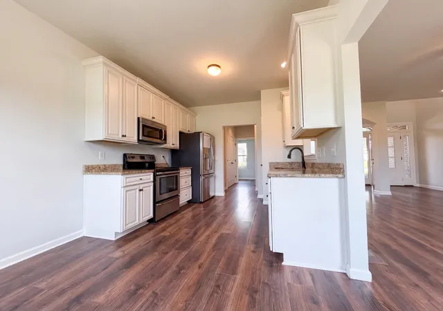 Photo 2 of Sale Pending at 308 W Winterberry Trl, White House, TN 37188 | MLS# 3545840 | Listing updated on 2026-10-07